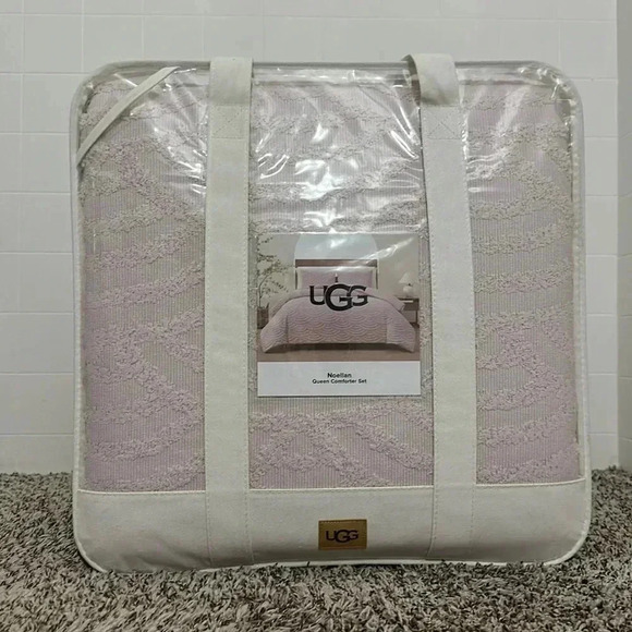 Ugg Noellan Queen Comforter Set - Picture 1 of 5